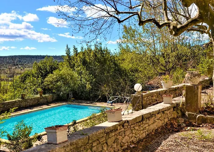 Cozy In St-hippolyte-du-fort
